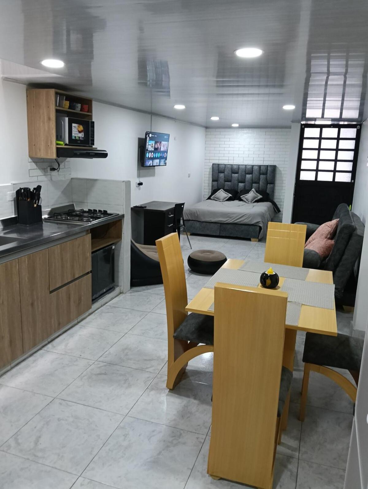 Aparta Estudio Privado 1 Bogotá